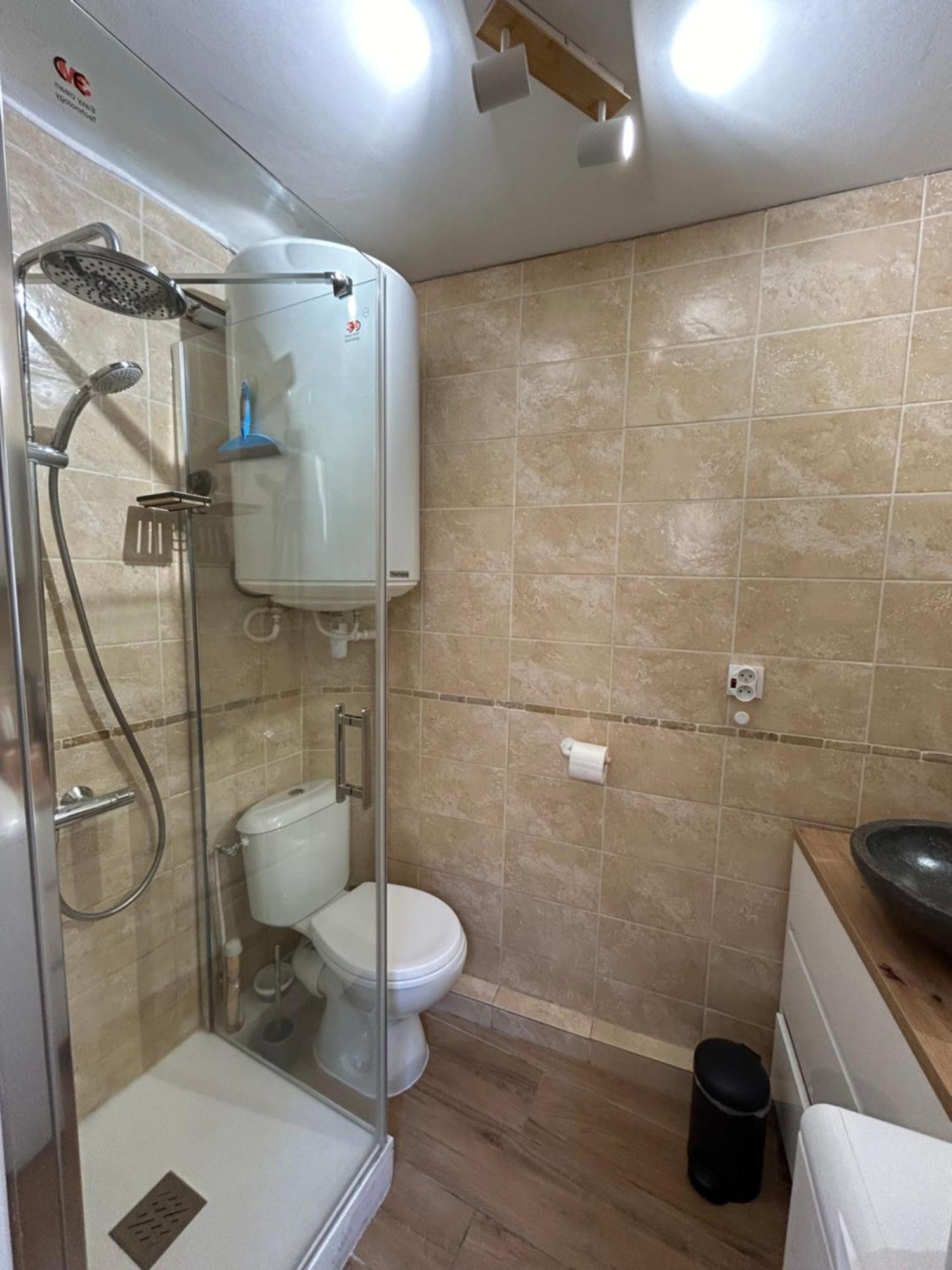 Duplex Climatise Proche Port Toulon公寓 外观 照片